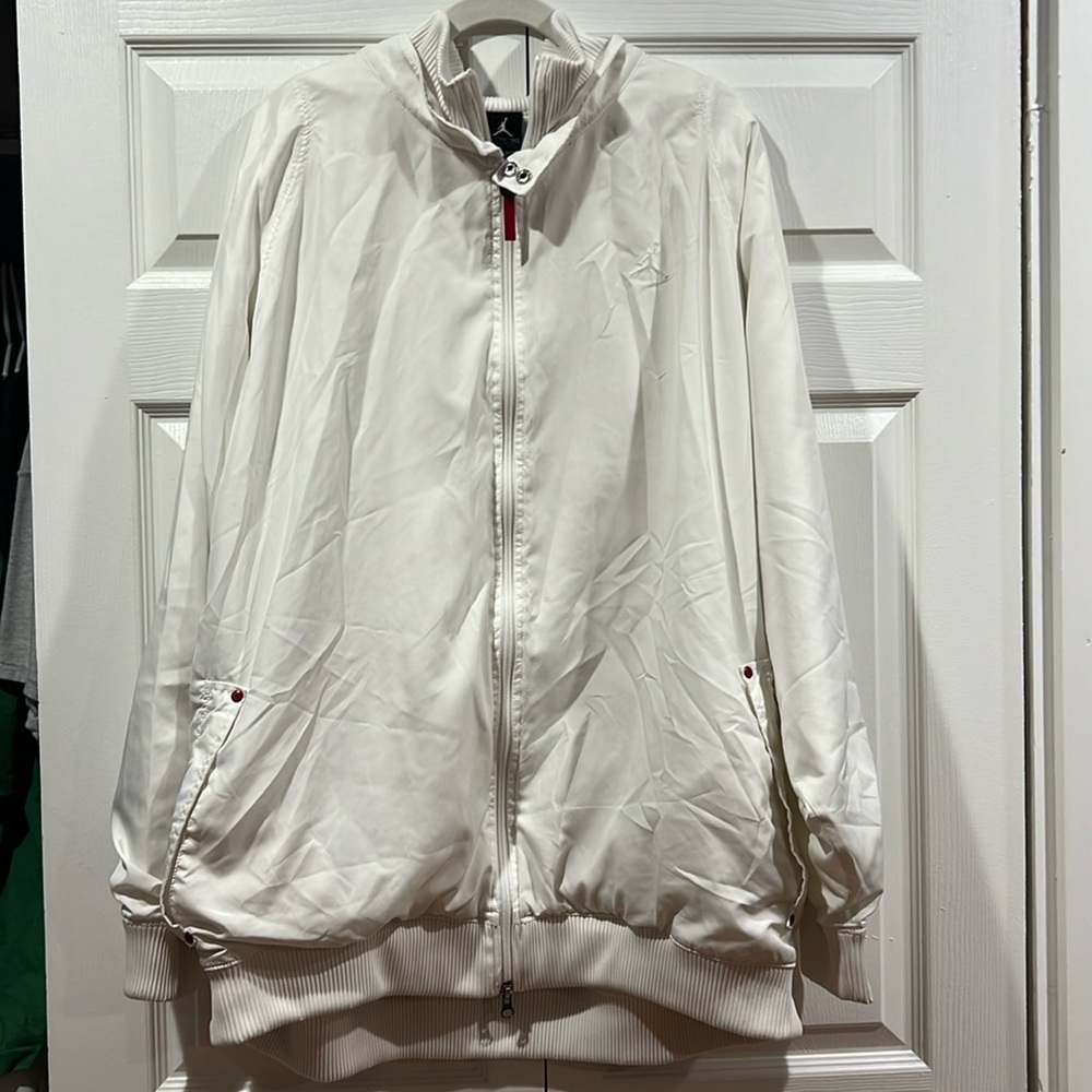 Nike Jordan Jacket, white with red accents, 3XL